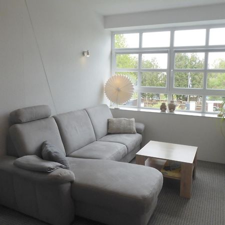App. Weisses Haus Appartement Hohen Neuendorf Buitenkant foto