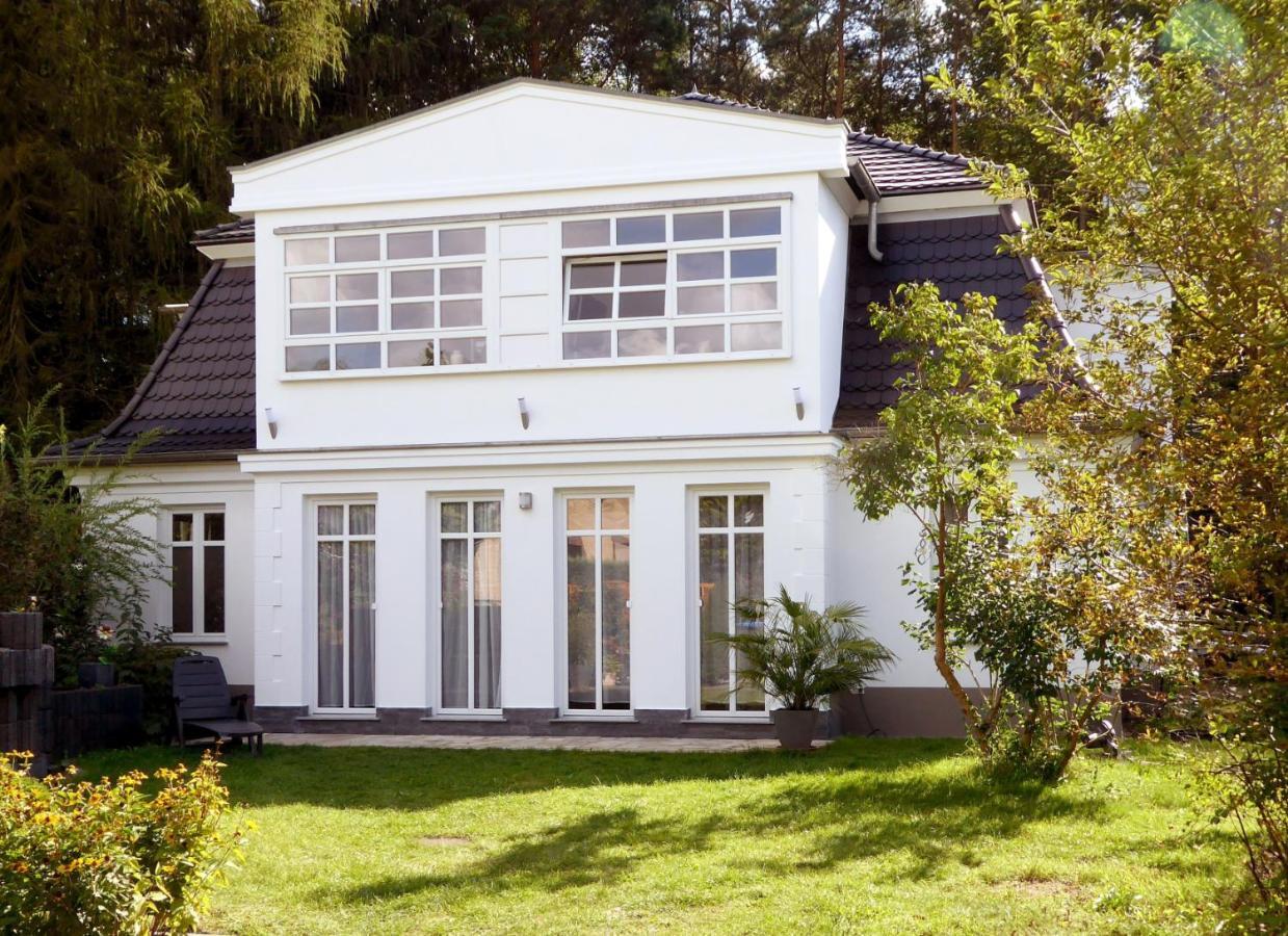 App. Weisses Haus Appartement Hohen Neuendorf Buitenkant foto
