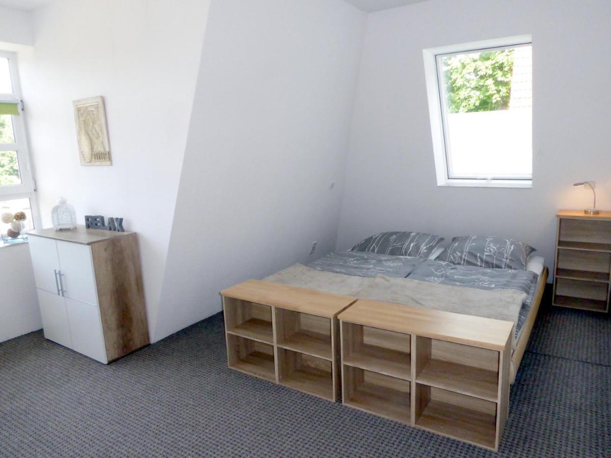 App. Weisses Haus Appartement Hohen Neuendorf Buitenkant foto