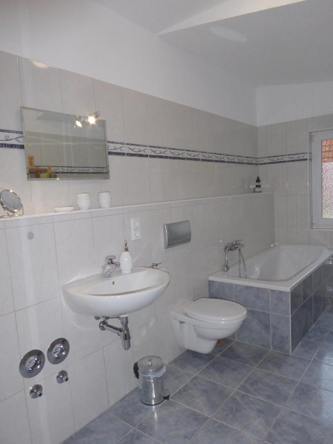 App. Weisses Haus Appartement Hohen Neuendorf Buitenkant foto
